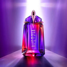 Load image into Gallery viewer, Thierry Mugler Alien Hypersense Eau De Parfum Refillable Spray 90ml
